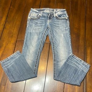 Miss Me Signature Rise Bootcut jeans. Size 26, inseam 32”